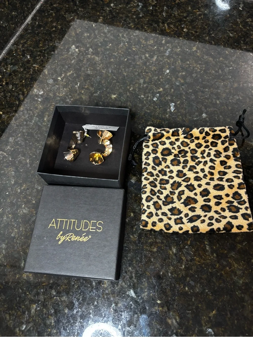ATTITUDES BY RENEE NWT Shiny Gold-Tone Textured Swirl Earrings